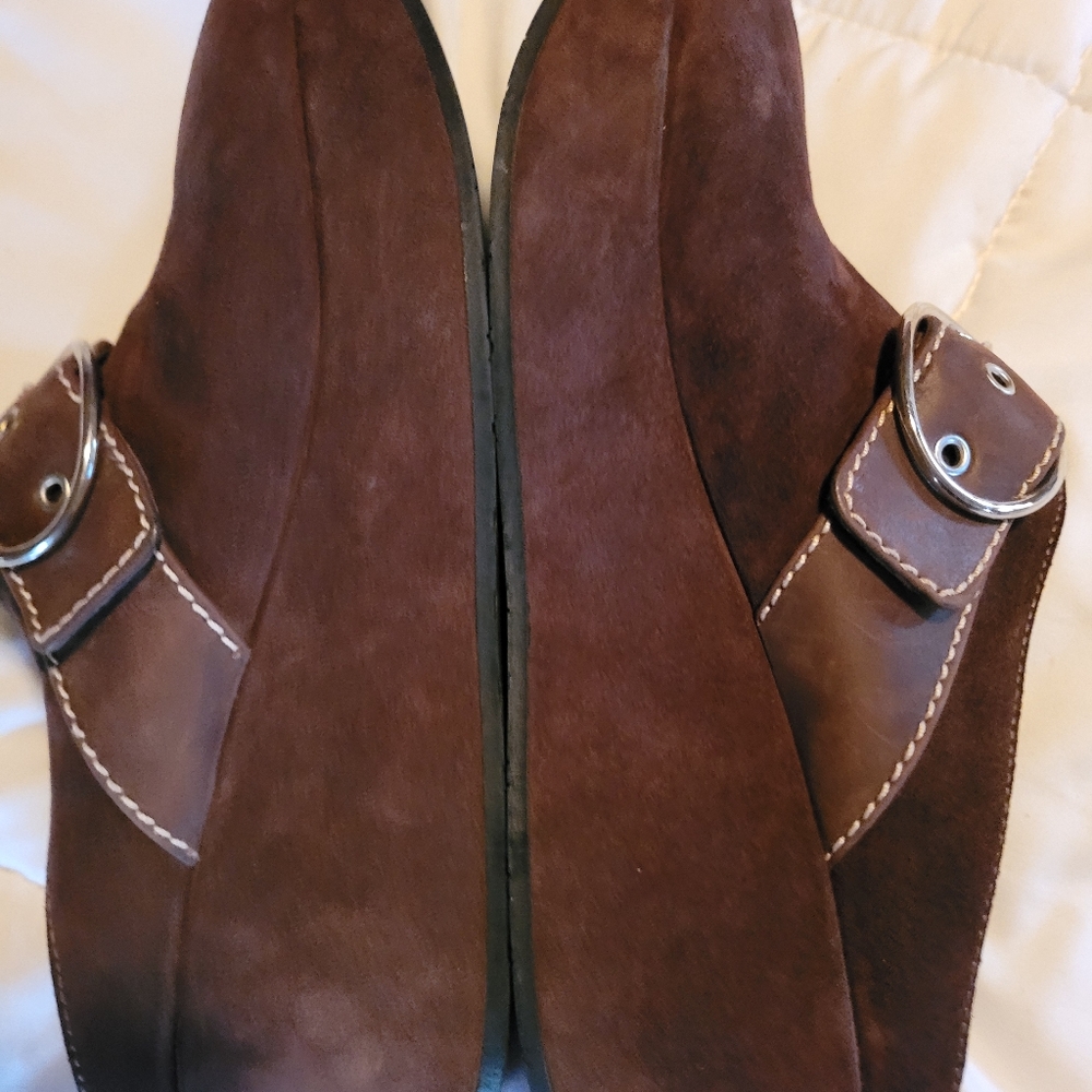 Cordani Italy suede slip on Mule Clogs Display shoes No box 8